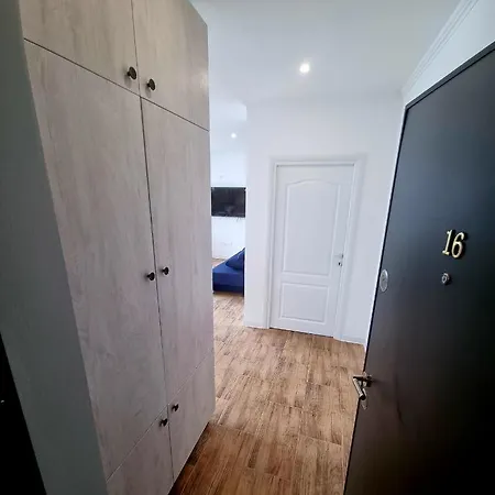 Apartment Rustic City Center Apartment *